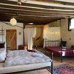 Le Petit Permadise Bed & Breakfast Chassiecq